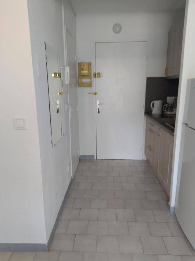 Charmant Studio A Balaruc Les Bains Екстериор снимка